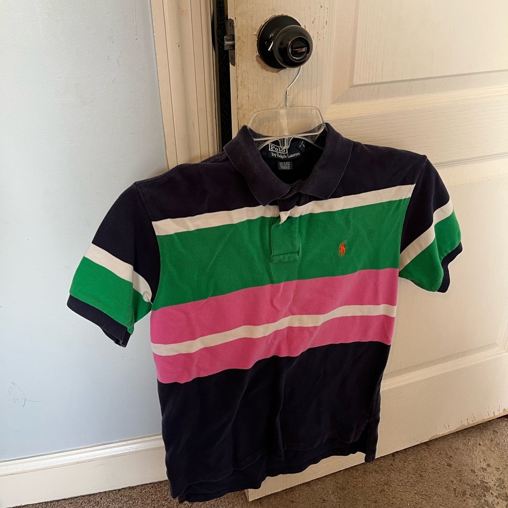 Adult Medium Polo Ralph Lauren shirt Great condition justsmall wrinkles no stain